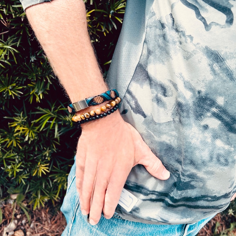 Anthony Jacobs Men’s Leather Bracelet